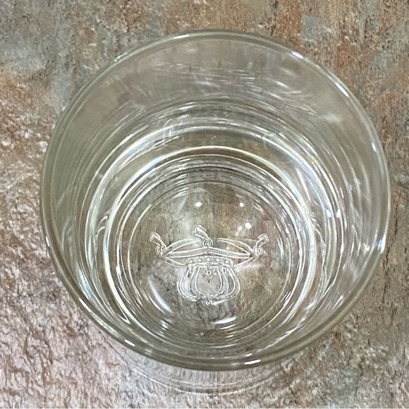 Crown Royal Embossed Logo on the Base Heavy Bottom Clear Whiskey Glasses - Picture 4 of 11